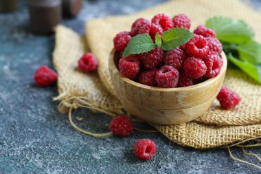 masada organik olgun tatlı ahududu
