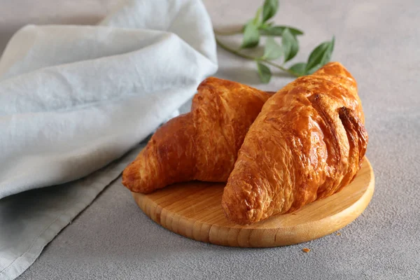 Traditionelles Französisches Croissant Zum Frühstück — Stockfoto