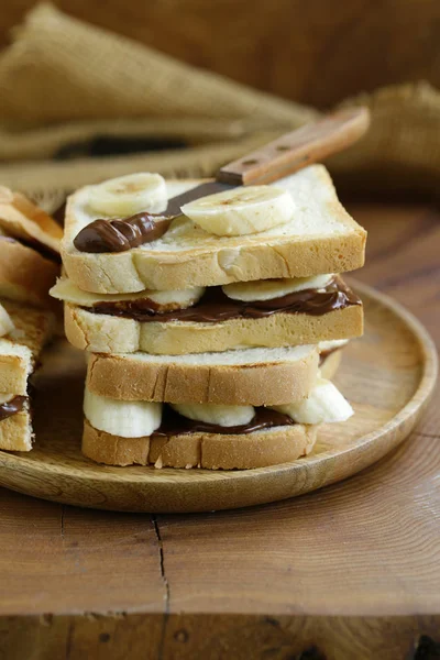 Sandwiches Schokoladenpaste Und Banane Zum Frühstück — Stockfoto