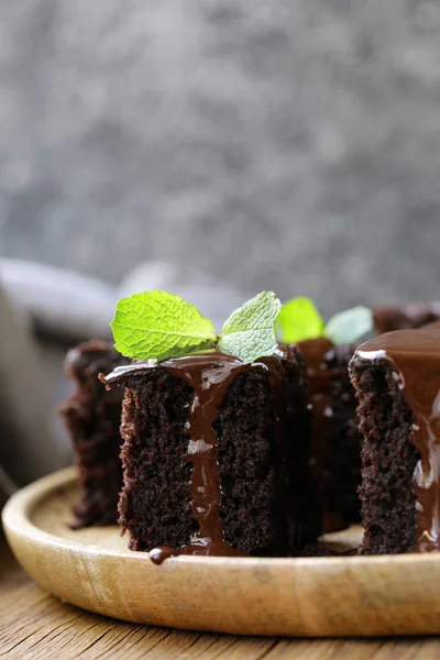 Brownie Chocolate Cake Syrup Mint — Stock Photo, Image