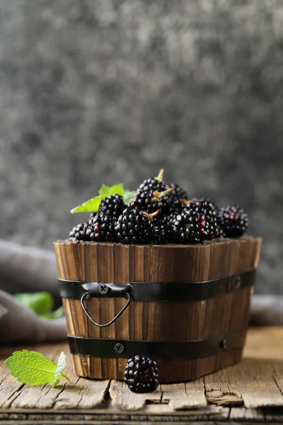 Black Raspberry Blackberry Wooden Table — Stock Photo, Image
