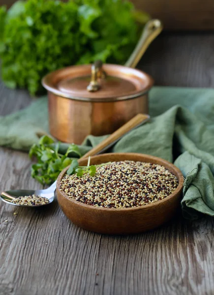 Cereais Quinoa Para Uma Dieta Saudável Mesa — Fotografia de Stock