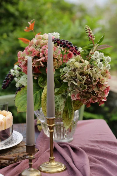 Autumn Flower Arrangement Table Interior Decoration — ストック写真