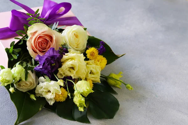 Elegante Ramo Flores Moderno Para Felicitaciones —  Fotos de Stock