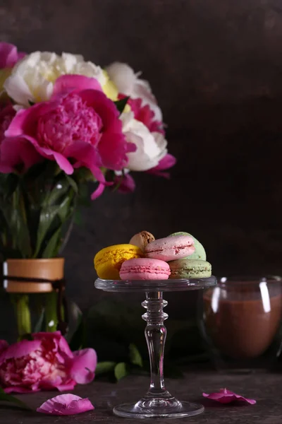 Macarrones Postre Una Mesa Servida — Foto de Stock