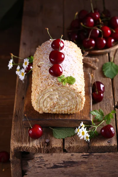 Homemade Sweet Roll Fresh Berries — Stock Photo, Image