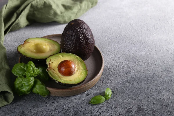 Reife Bio Avocados Für Eine Gesunde Ernährung — Stockfoto