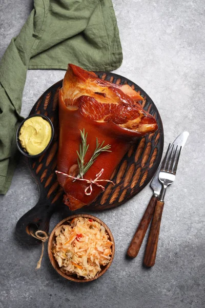 Baked Pork Knuckle Mustard Cabbage — Stock Photo, Image