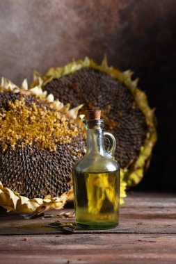 Durgun yaşam organik ayçiçeği ve yağ