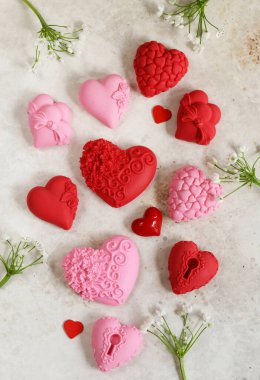 Sevgililer Günü tatili için güzel bir tatlı.