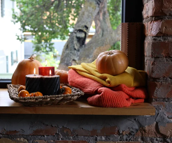 Natura Morta Autunnale Con Croissant Caffè — Foto Stock