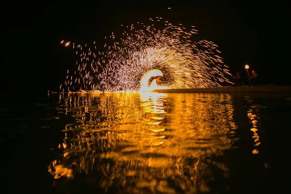 Espectáculo Fuego Increíble Noche Fiesta Bodas — Foto de Stock