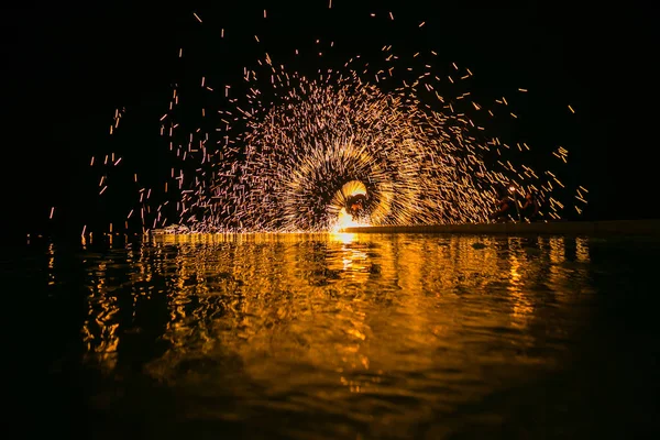 Espectáculo Fuego Increíble Noche Fiesta Bodas — Foto de Stock