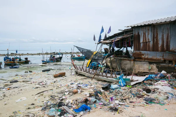 Koh Samui Thailand April Vuilnis Het Strand Koh Samui Thailand — Stockfoto