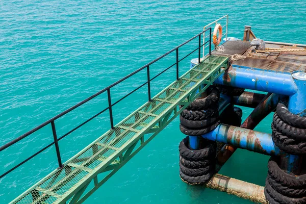 Fergen Til Koh Samui – stockfoto