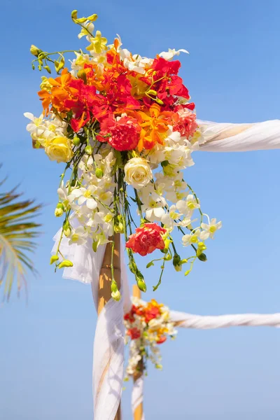ビーチ結婚式のセットアップ — ストック写真