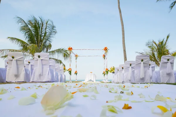 Organizzazione matrimonio in spiaggia — Foto Stock