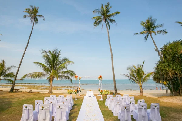 Beach svatební nastavení — Stock fotografie