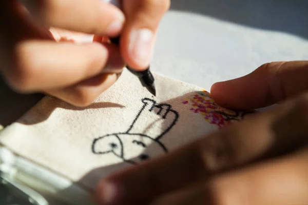 Desenho com canetas coloridas . — Fotografia de Stock