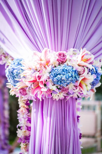 Disposizione Floreale Una Cerimonia Matrimonio Thailandia — Foto Stock