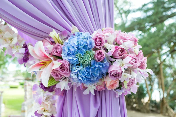 Blomsterarrangement Ved Bryllupsceremoni Thailand - Stock-foto