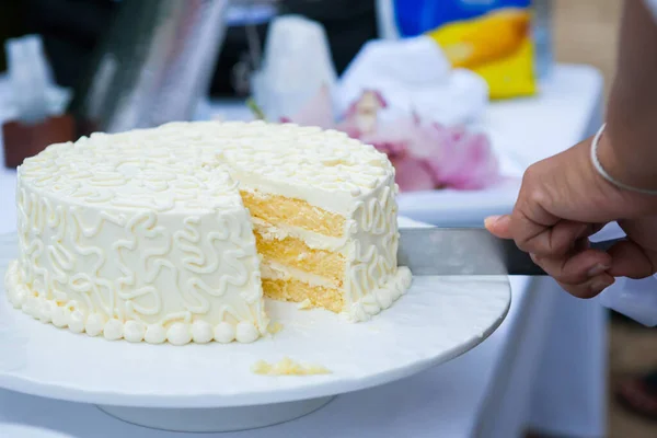 Wedding Cake Cut Pieces — Stock Photo, Image