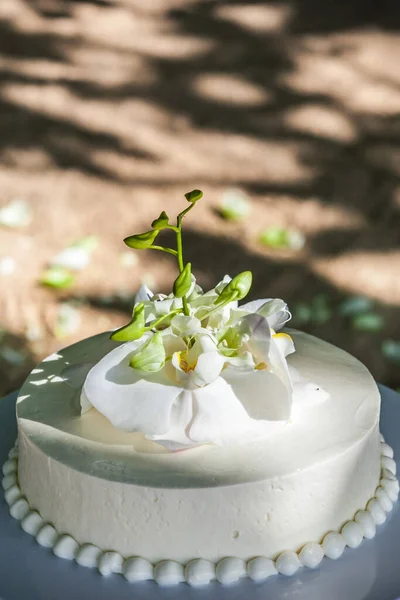 Bröllopstårta Med Blommor Toppen Thailand — Stockfoto