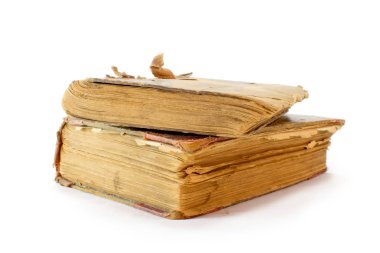 Beyaz Arkaplan Üzerine Eski Kitaplar