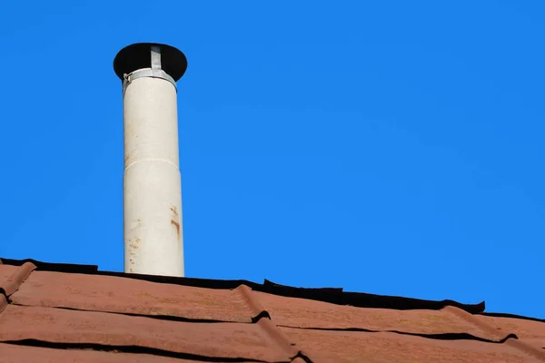 Old Chimney Asbestos Pipe Rusty Metal Roof Background Blue Sky — Stock Photo, Image