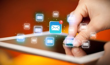 Mail ile tablet dokunmadan parmak