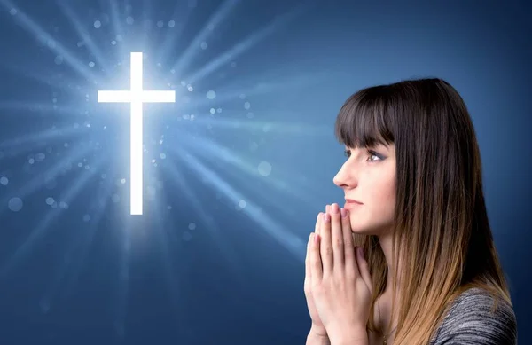 Praying young girl — Stock Photo, Image