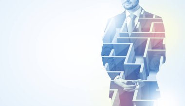 Ayakta ve labirent ile düşünme işadamı