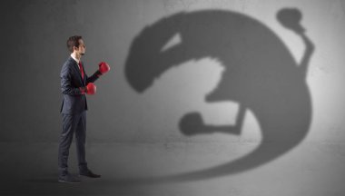 Büyük canavar gölgeli mücadele işadamı