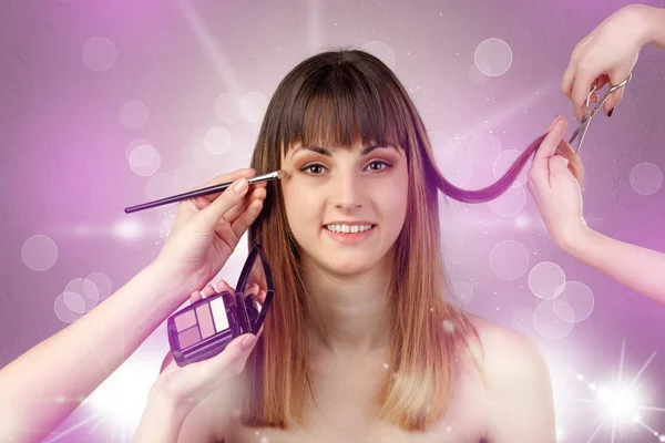 Retrato de mulher jovem com conceito de salão rosa brilhante — Fotografia de Stock