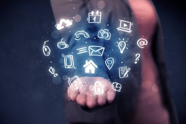 Kadın holding mavi uygulamaları