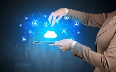 Bulut ve bağlantı kavramı bir Tablet