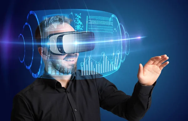 Biznesmen z goglami wirtualnej rzeczywistości — Zdjęcie stockowe