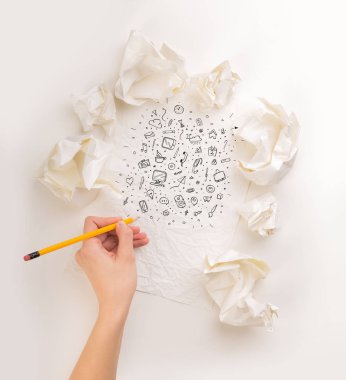 El buruşuk kağıt yazma