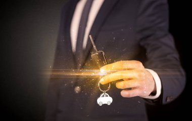 Anahtarları ver adam