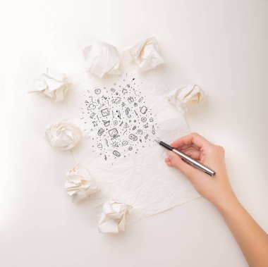 El buruşuk kağıt yazma