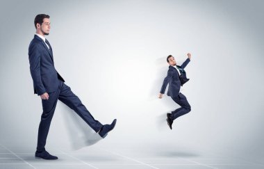 Genç işadamı patron tarafından ateş