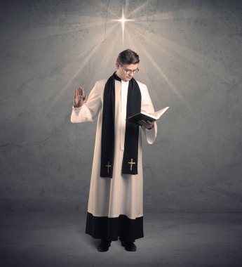 onun nimet veren genç rahip