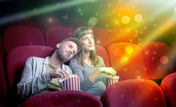 Couple watching something miraculous — Stock Photo, Image