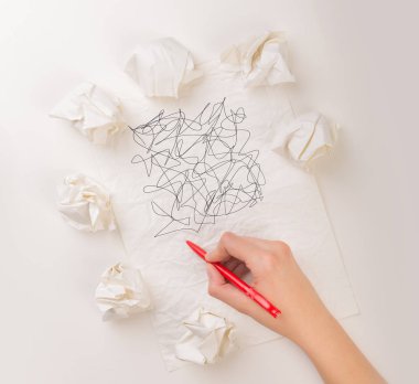 El buruşuk kağıt yazma