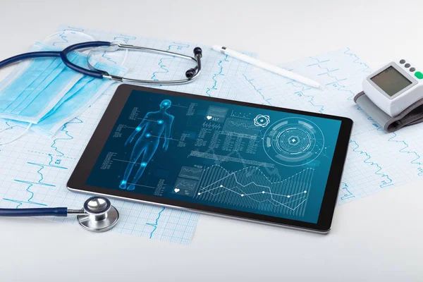 Medical full body screening software on tablet — Stock Photo, Image