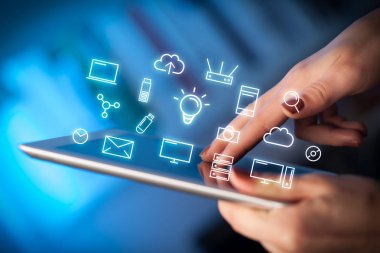 Tablet simgelerle dokunmadan parmak