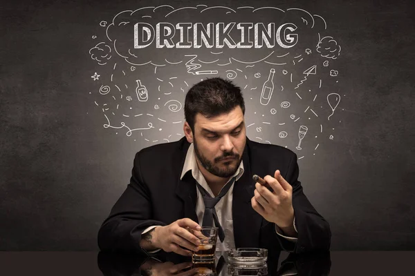 Betrunkener Mann mit Alkohol, Drogen, Kater, Drogen — Stockfoto