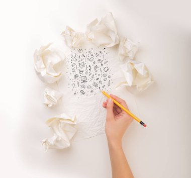 El buruşuk kağıt yazma