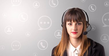 Kadın telemarketer kavramı