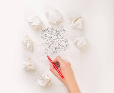 El buruşuk kağıt yazma